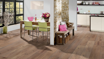 G05 OAK WHISKY LOUNGE - Laminate flooring with wood effect by Ter Hürne - view 3